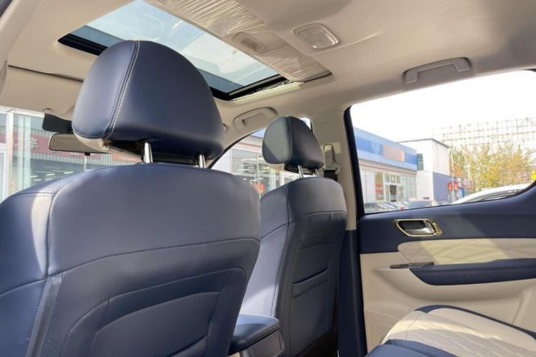 Used Foton General G9 2021 2.0T Field Commander Automatic 4x4 Sport Edition Premium Standard Cab 4G20TI5 Interior 6