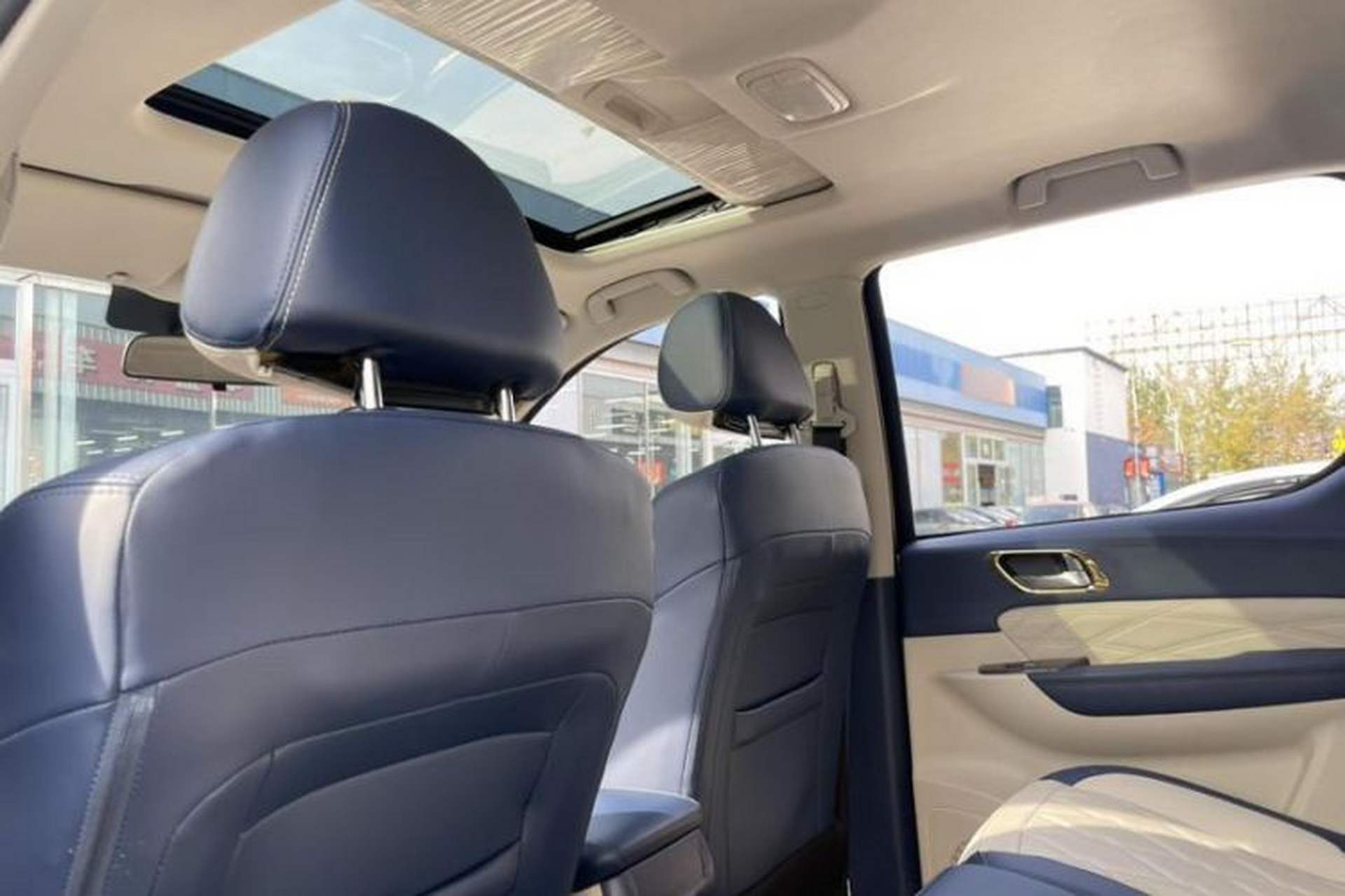 Used Foton General G9 2021 2.0T Field Commander Automatic 4x4 Sport Edition Premium Standard Cab 4G20TI5 Interior 6