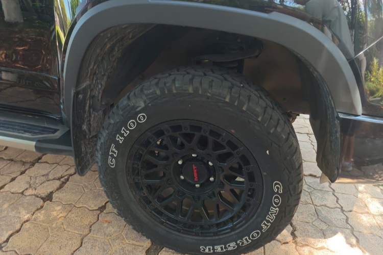 Used Foton General G9 2021 2.0T Armored Grand Commander Automatic 4x4 Leisure Edition Premium Standard Cab 4G20TI5 Right Front Wheel Hub
