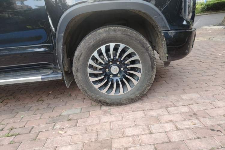 Used Foton General G9 2021 2.0T Armored Great General Manual 4x4 Leisure Edition Enjoyment Version Long Bed 4F20TC Right Front Wheel Hub
