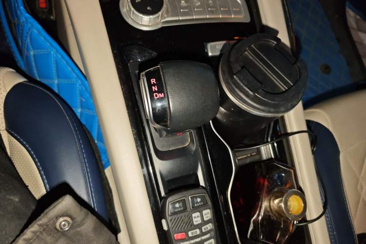 Used Foton General G9 2021 2.0T Armored Grand Commander Automatic 4x4 Leisure Edition Premium Standard Cab 4G20TI5 Gear Lever