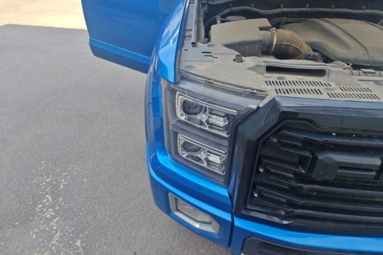 Used Foton General G9 2021 2.0T Armored Great General Automatic Two-Wheel Drive Leisure Edition Premium Version Standard Box 4G20TI5 Right Front Headlight