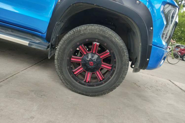 Used Foton General G9 2021 2.0T Field Commander Automatic 2WD Sport Edition Premium Version Standard Cab 4G20TI5 Right Front Wheel Hub