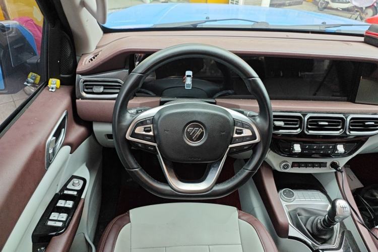 Used Foton General G9 2021 2.0T Armored Great General Manual 4x4 Leisure Edition Enjoyment Version Long Bed 4F20TC Steering Wheel