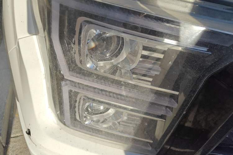Used Foton General G9 2021 2.0T Armored Great General Manual 4x4 Leisure Edition Enjoyment Model Long Bed 4G20TI5 Right Front Headlight