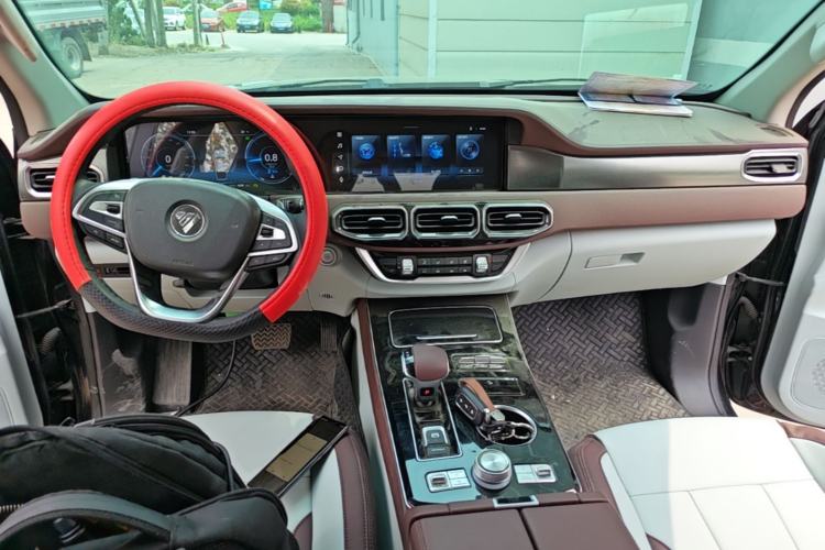 Used Foton General G9 2023 2.0T Armored Great General Automatic 4x4 Diesel Enjoyment Model Long Wheelbase 4F20TC Center Console