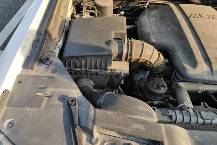 Used Foton General G9 SUV 2022 2.0T Gasoline Automatic 4x4 Luxury Edition Engine Bay Right