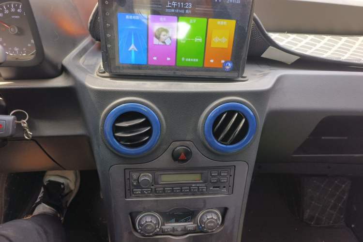 Used Foton Intelligent Blue Elf E5 2023 Pure Electric Van Flat Roof 2 Seats CATL 38.64 kWh Audio And AC Panel
