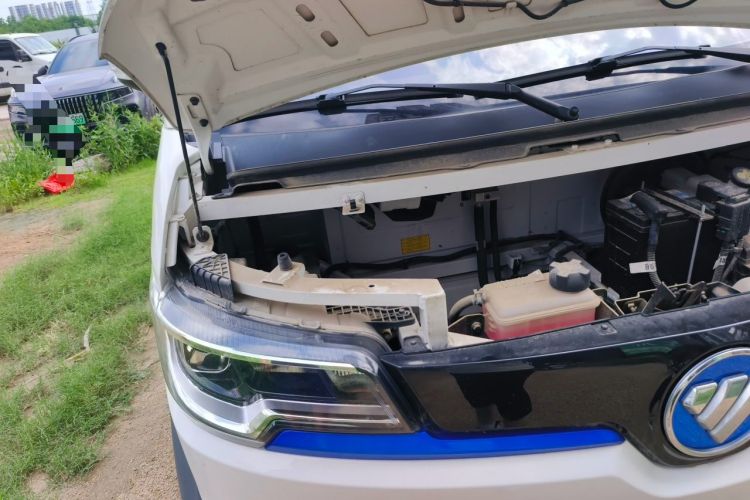 Used Foton Intelligent Blue Elf E5 2023 Pure Electric Van Flat Roof 2 Seats CATL 38.64 kWh Engine Bay Right