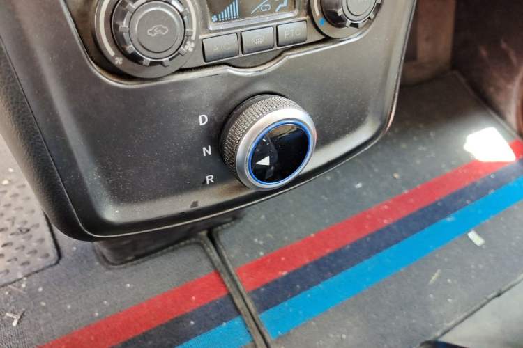 Used Foton Intelligent Blue Elf E5 2023 Pure Electric Van Flat Roof 2 Seats CATL 38.64 kWh Gear Lever