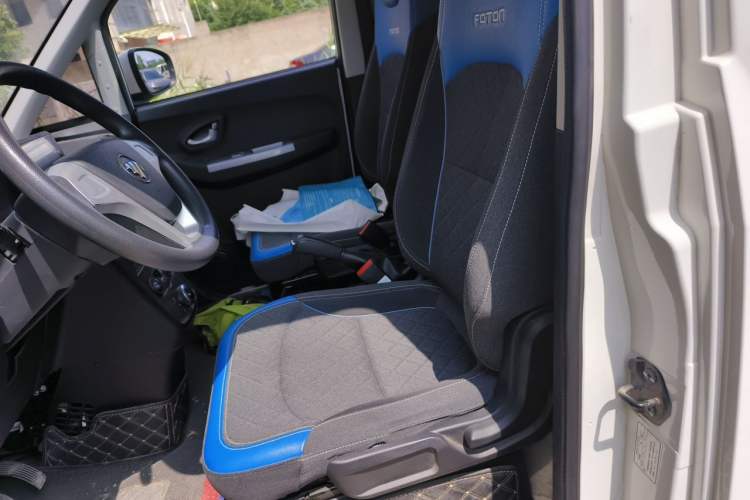 Used Foton Intelligent Blue Elf E5 2023 Pure Electric Van Flat Roof 2 Seats CATL 38.64 kWh Left Rear Seat