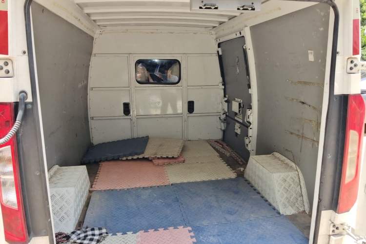 Used Foton Intelligent Blue Elf E5 2023 Pure Electric Van Flat Roof 2 Seats CATL 38.64 kWh Trunk