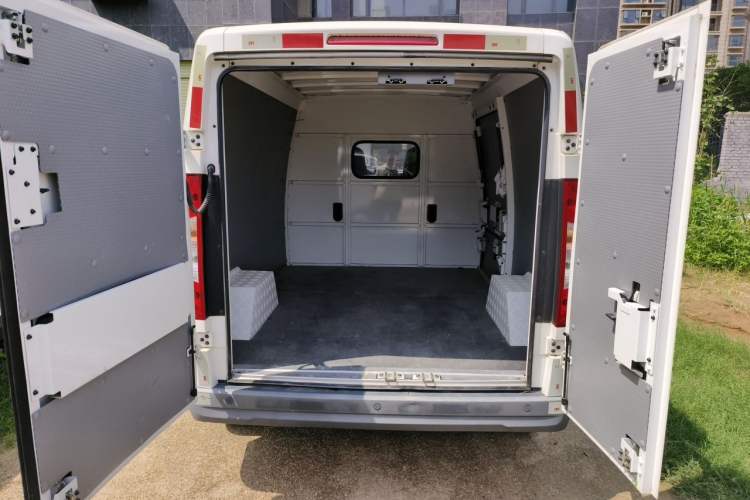 Used Foton Intelligent Blue Elf E5 2023 Pure Electric Van Flat Roof 2 Seats CATL 38.64 kWh Trunk