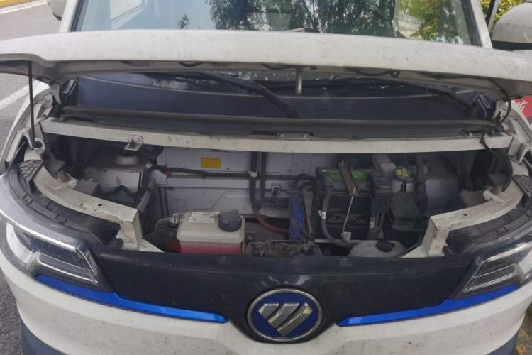 Used Foton Intelligent Blue Elf E7 2022 Standard Model 46.36 kWh Engine Bay