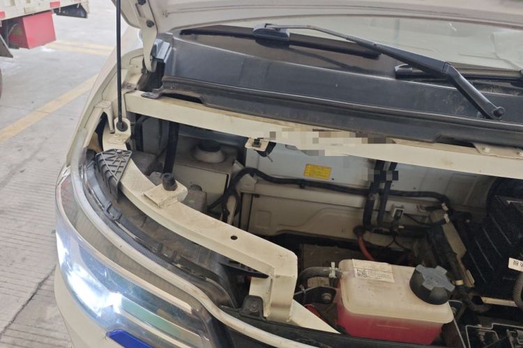 Used Foton Intelligent Blue Elf E7 2022 Standard Model 46.36 kWh Engine Bay Right