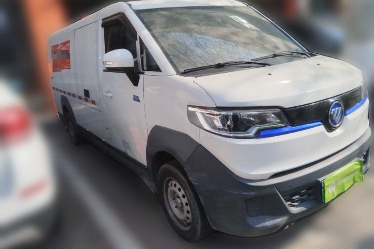 Used Foton Intelligent Blue Elf E7 2022 Standard Model 46.36 kWh Front Right 45 Deg