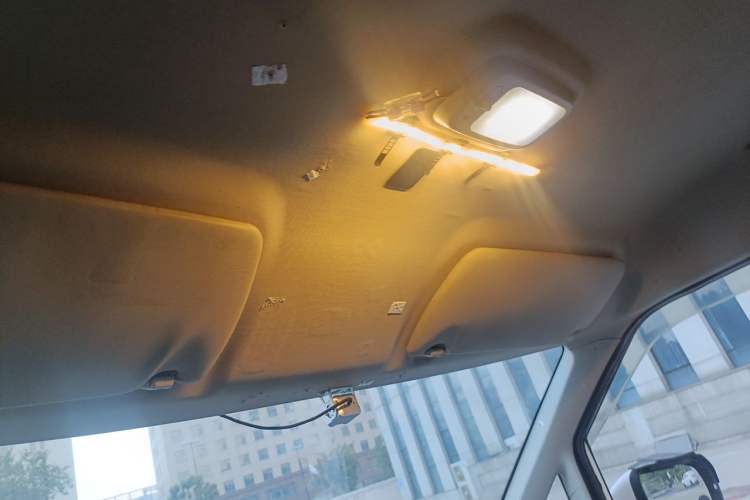 Used Foton Intelligent Blue Elf E7 2022 Standard Model 38.64 kWh Headliner