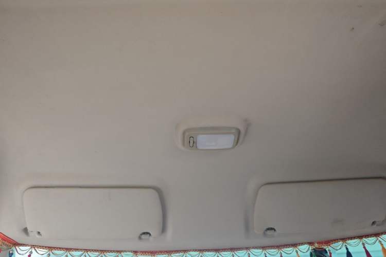 Used Foton Intelligent Blue Elf E7 2022 Standard Model 46.36 kWh Headliner