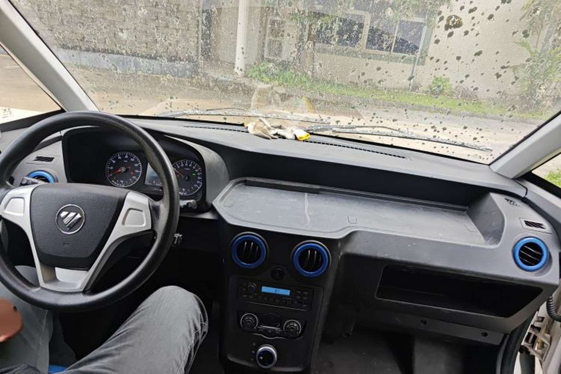 Used Foton Intelligent Blue Elf E7 2022 Standard Model 46.36 kWh Interior 2