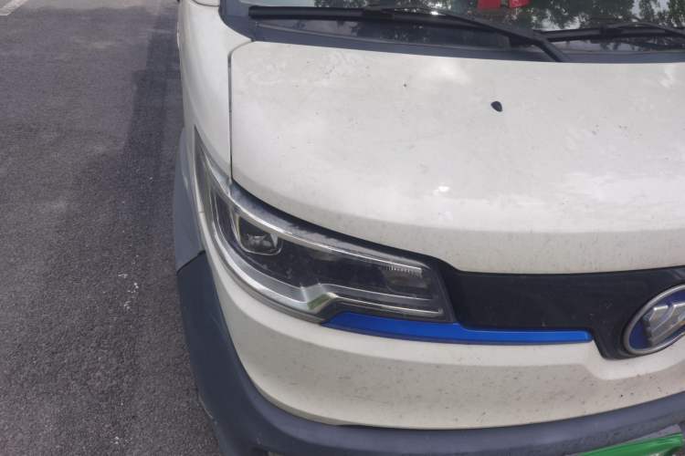 Used Foton Intelligent Blue Elf E7 2022 Standard Model 46.36 kWh Right Front Headlight