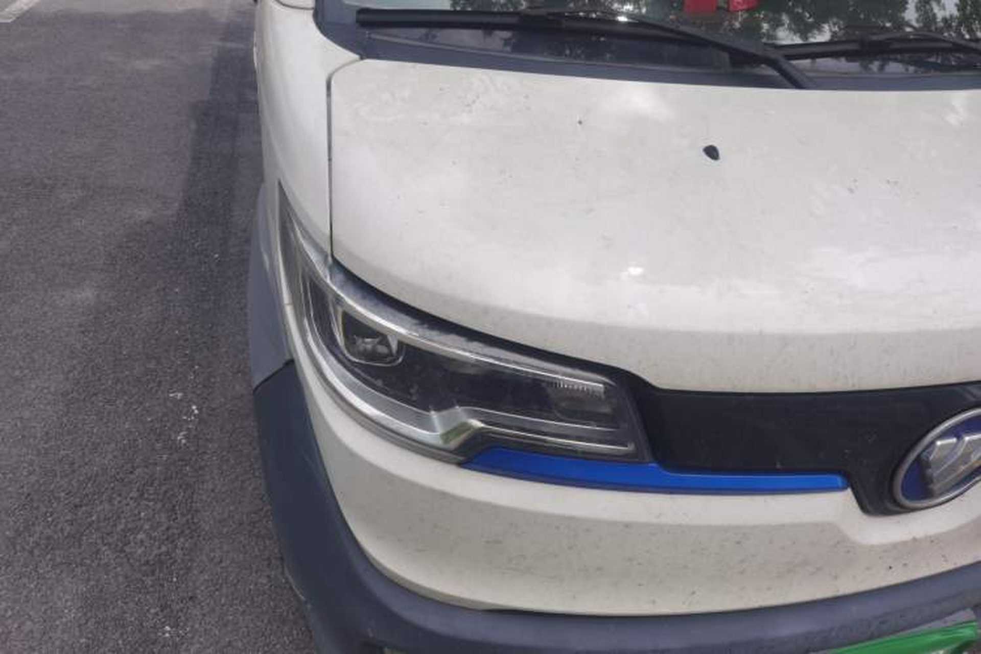 Used Foton Intelligent Blue Elf E7 2022 Standard Model 46.36 kWh Right Front Headlight