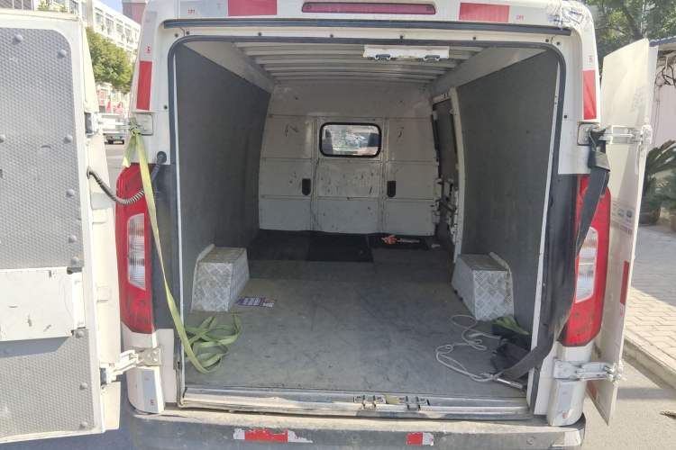Used Foton Intelligent Blue Elf E7 2022 Standard Model 38.64 kWh Trunk