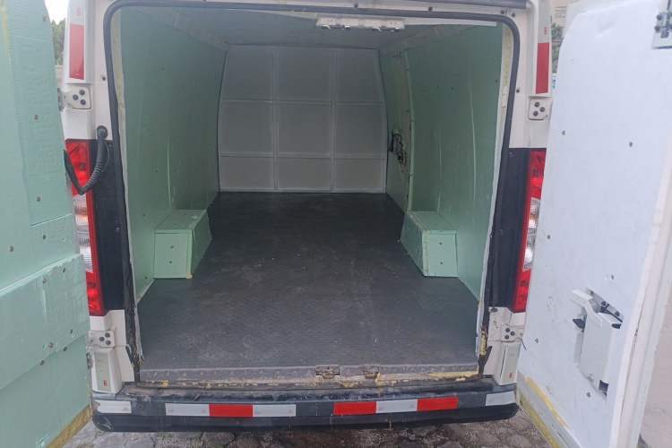 Used Foton Intelligent Blue Elf E7 2022 Standard Model 38.64 kWh Trunk