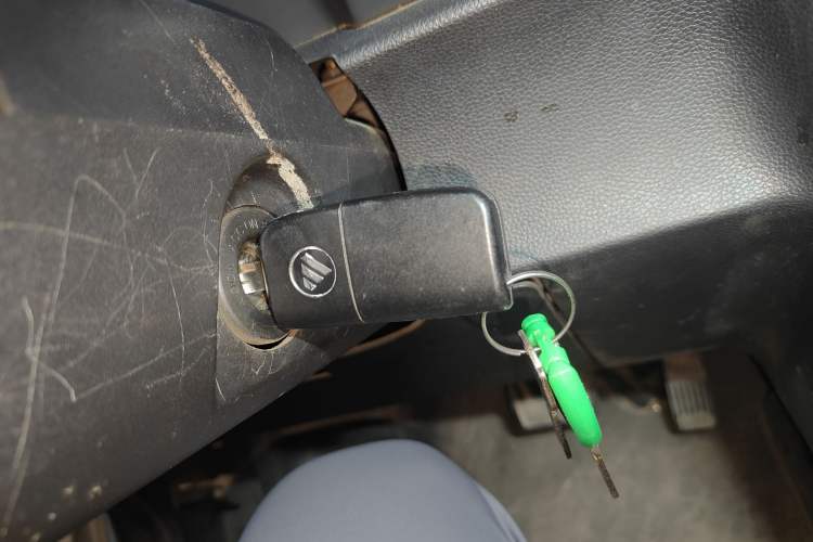 Used Foton Intelligent Blue Elf E7 2022 Standard Model 38.64 kWh Vehicle Key