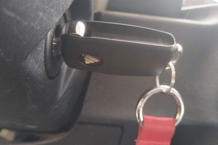 Used Foton Intelligent Blue Elf E7 2022 Standard Model 46.36 kWh Vehicle Key