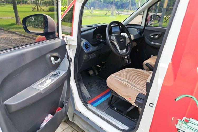 Used Foton Intelligent Blue Elf E7 2023 Pure Electric Van Flat Roof 2 Seats EVE Energy 41.86 kWh Driver Seat