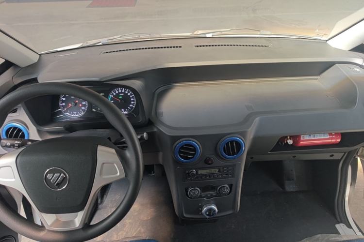 Used Foton Intelligent Blue Elf E7 2023 Pure Electric Van Flat Roof 2 Seats EVE Energy 41.86 kWh Center Console