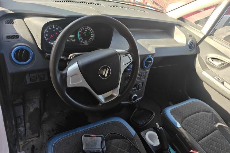 Used Foton Intelligent Blue Elf E7 2023 Pure Electric Van Flat Roof 2 Seats EVE Energy 41.86 kWh Center Console