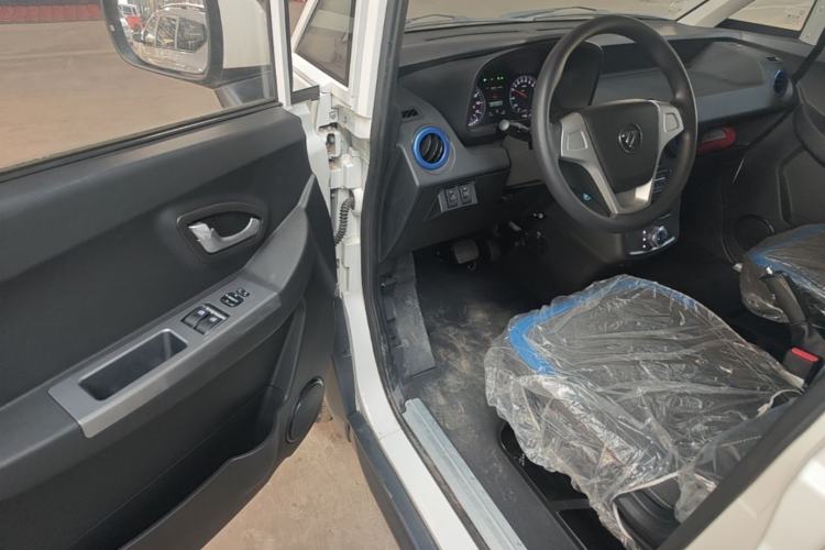 Used Foton Intelligent Blue Elf E7 2023 Pure Electric Van Flat Roof 2 Seats EVE Energy 41.86 kWh Driver Seat