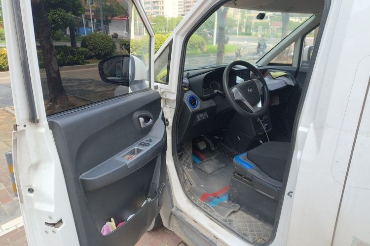 Used Foton Intelligent Blue Elf E7 2023 Pure Electric Van Flat Roof 2 Seats EVE Energy 46.36 kWh Driver Seat