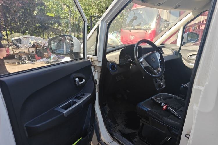 Used Foton Intelligent Blue Elf E7 2023 Pure Electric Van Flat Roof 2 Seats EVE Energy 41.86 kWh Driver Seat