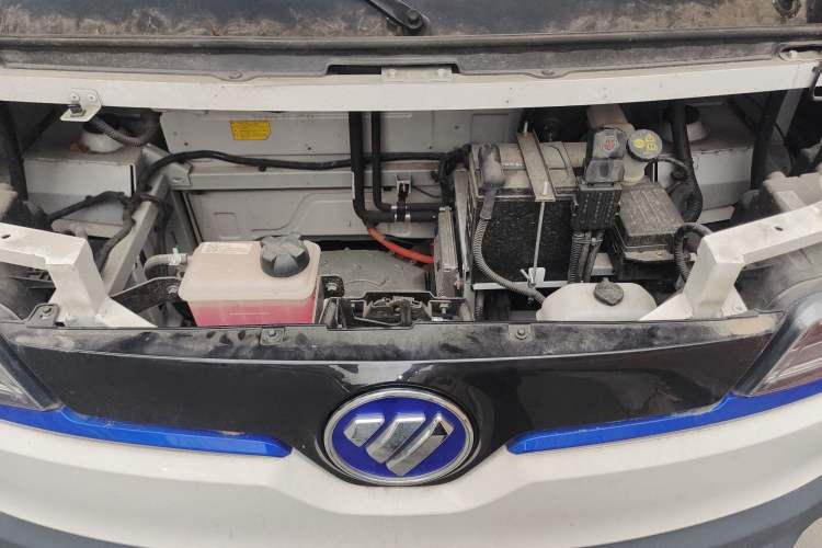 Used Foton Intelligent Blue Elf E7 2023 Pure Electric Van Flat Roof 2 Seats CATL 46.36 kWh Engine Bay