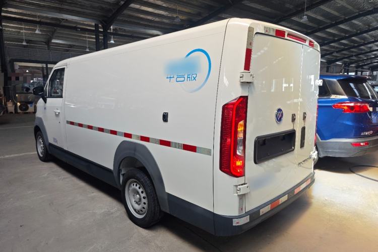 Used Foton Intelligent Blue Elf E7 2023 Pure Electric Van Flat Roof 2 Seats EVE Energy 41.86 kWh Exterior 2