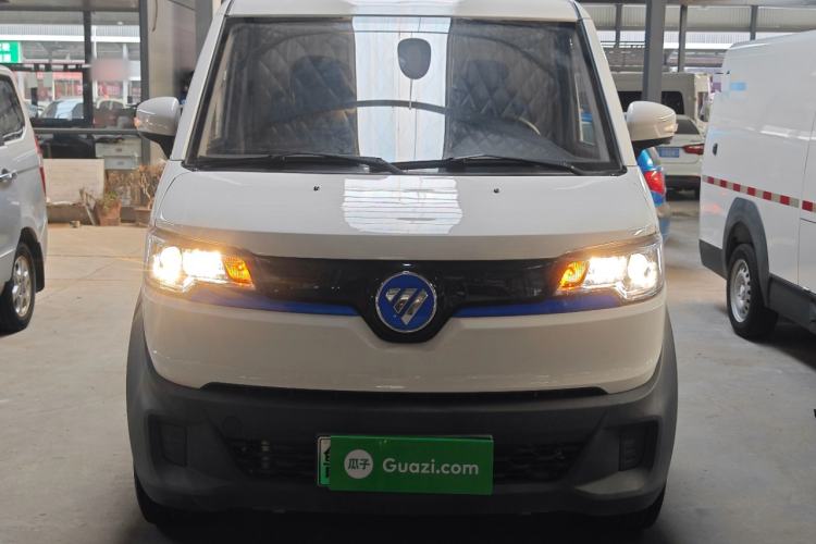Used Foton Intelligent Blue Elf E7 2023 Pure Electric Van Flat Roof 2 Seats CATL 38.64 kWh Front