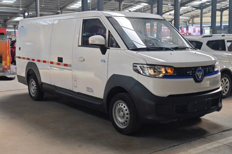 Used Foton Intelligent Blue Elf E7 2023 Pure Electric Van Flat Roof 2 Seats EVE Energy 41.86 kWh Front Right 45 Deg