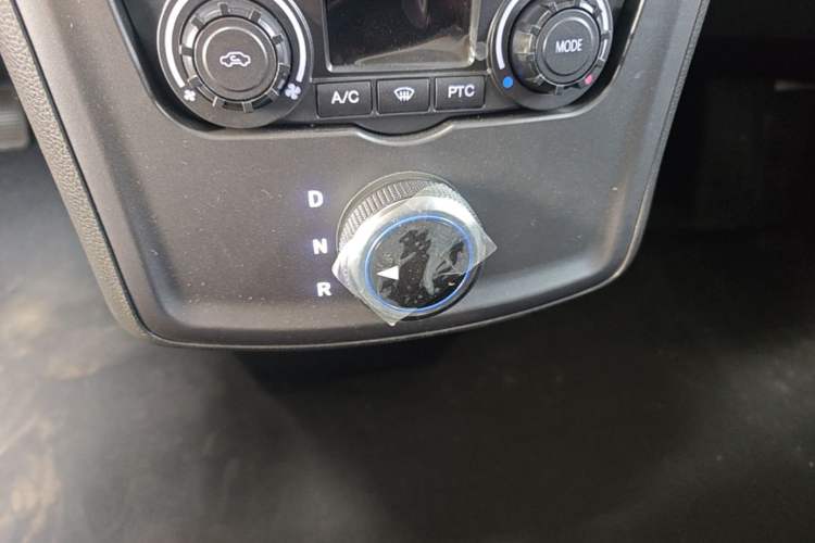 Used Foton Intelligent Blue Elf E7 2023 Pure Electric Van Flat Roof 2 Seats EVE Energy 41.86 kWh Gear Lever