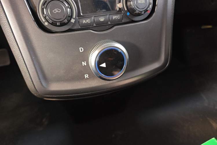 Used Foton Intelligent Blue Elf E7 2023 Pure Electric Van Flat Roof 2 Seats CATL 38.64 kWh Gear Lever