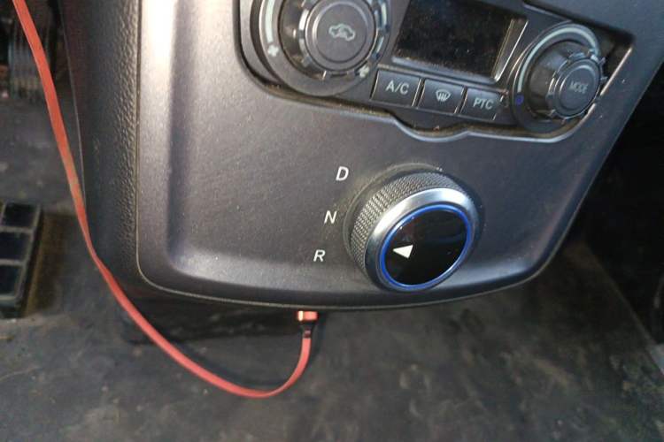 Used Foton Intelligent Blue Elf E7 2023 Pure Electric Van Flat Roof 2 Seats EVE Energy 41.86 kWh Gear Lever
