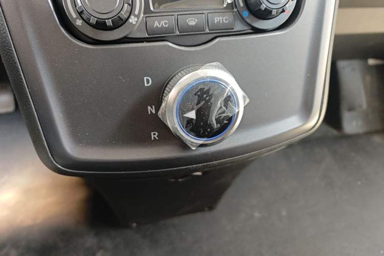 Used Foton Intelligent Blue Elf E7 2023 Pure Electric Van Flat Roof 2 Seats EVE Energy 41.86 kWh Gear Lever