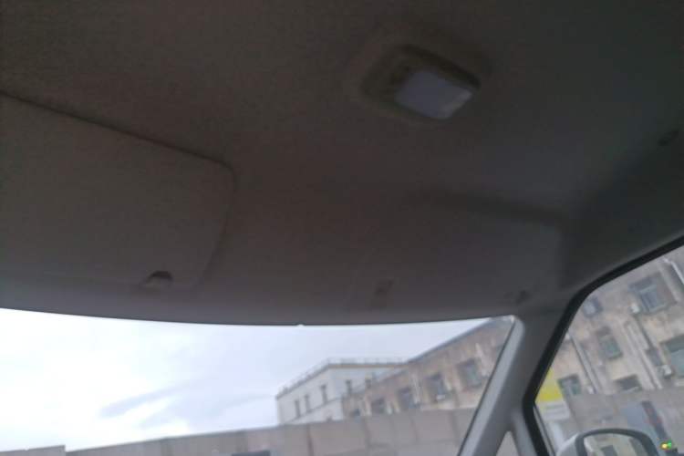 Used Foton Intelligent Blue Elf E7 2023 Pure Electric Van Flat Roof 2 Seats EVE Energy 41.86 kWh Headliner