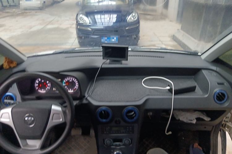 Used Foton Intelligent Blue Elf E7 2023 Pure Electric Van Flat Roof 2 Seats EVE Energy 41.86 kWh Interior 2