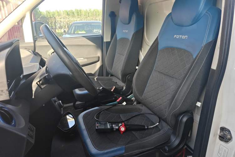 Used Foton Intelligent Blue Elf E7 2023 Pure Electric Van Flat Roof 2 Seats EVE Energy 41.86 kWh Left Front Seat