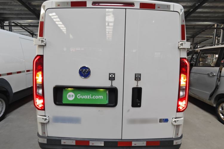 Used Foton Intelligent Blue Elf E7 2023 Pure Electric Van Flat Roof 2 Seats CATL 38.64 kWh Rear
