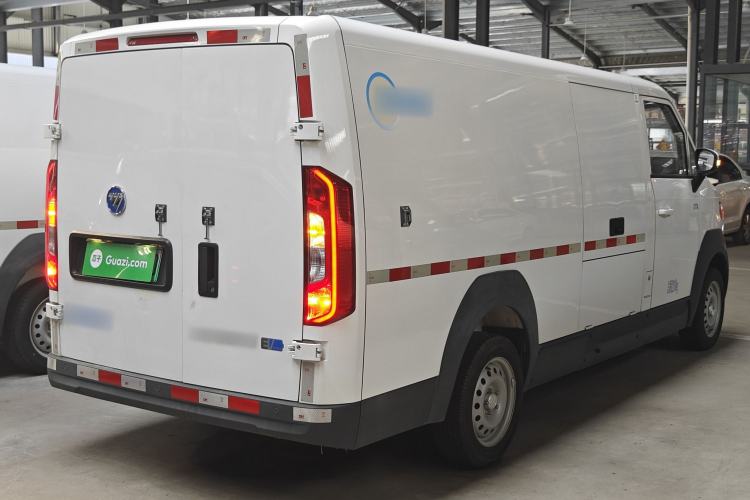 Used Foton Intelligent Blue Elf E7 2023 Pure Electric Van Flat Roof 2 Seats CATL 38.64 kWh Rear Right 45 Deg