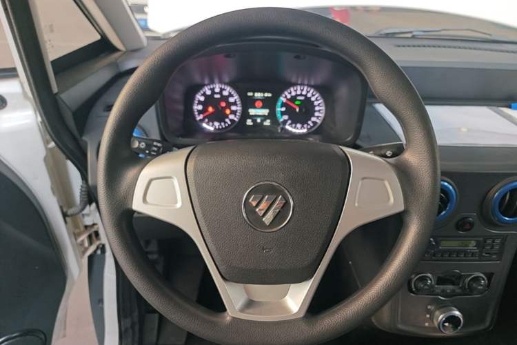 Used Foton Intelligent Blue Elf E7 2023 Pure Electric Van Flat Roof 2 Seats CATL 38.64 kWh Steering Wheel