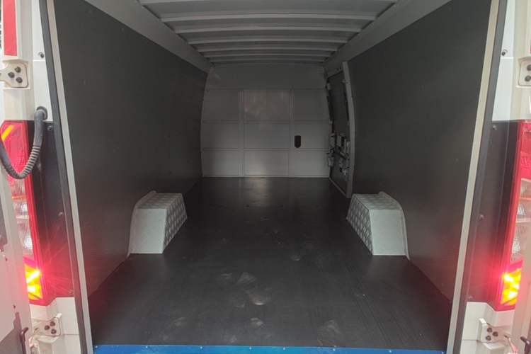 Used Foton Intelligent Blue Elf E7 2023 Pure Electric Van Flat Roof 2 Seats CATL 38.64 kWh Trunk